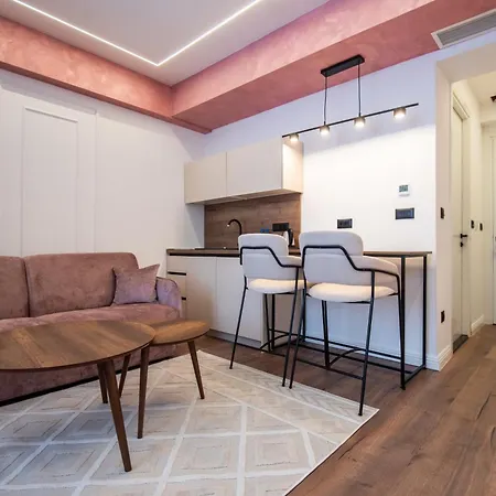 Bel Air Apartment